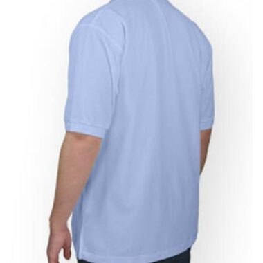 đằng sau áo polo