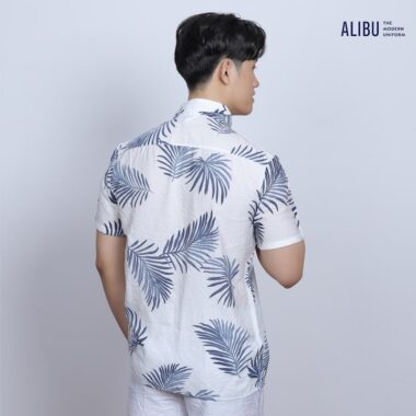 Đồng phục đi biển gia đình sơ mi họa tiết lá kim 418 Alibu mặt sau