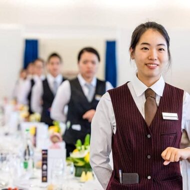 Đồng Phục Nhà Hàng Khách Sạn