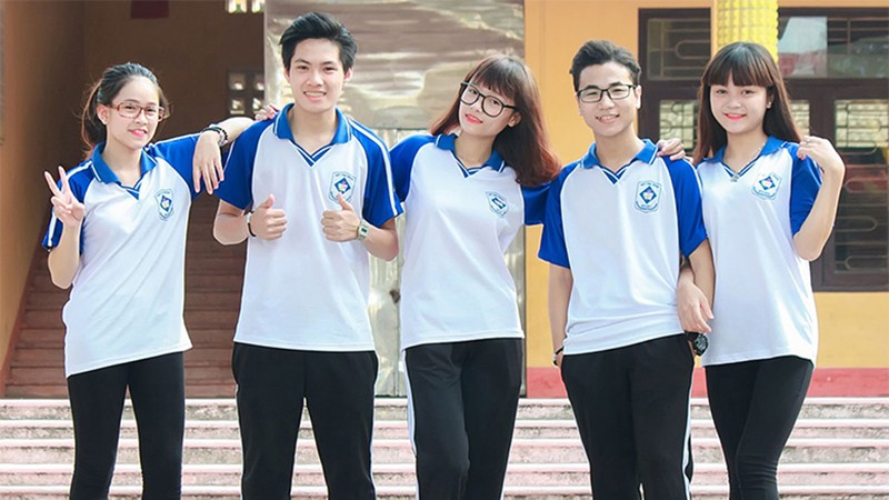 5 lưu ý khi mua áo thun đồng phục thể dục cho lớp 1 áo thun đồng phục thể dục