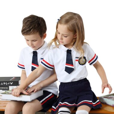 mẫu đồng phục mầm non trường quốc tế anh