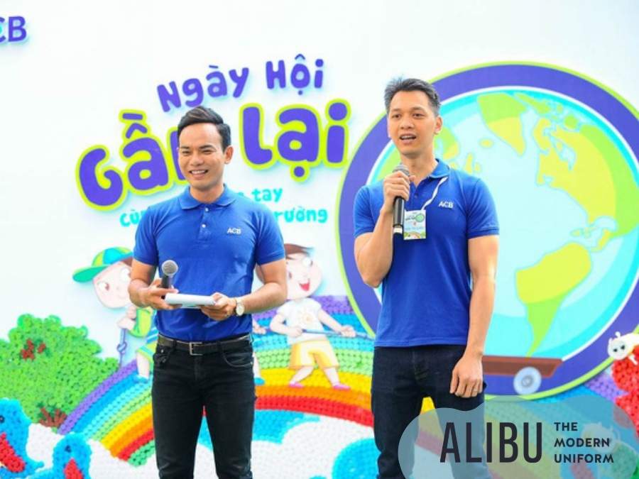 Ngắm Nhìn 5 Mẫu Đồng Phục Ngân Hàng ACB Cực Ấn Tượng Sau Khi Thay Đổi Nhận Diện Thương Hiệu 10 Áo thun đồng phục ngân hàng ACB