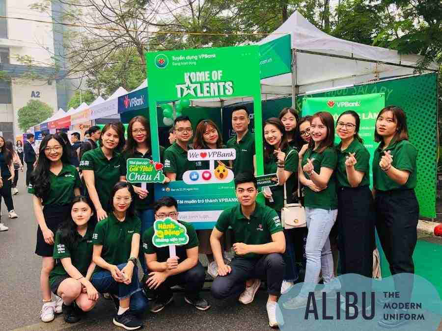Đồng phục VPBank 2022: Tư duy thiết kế Hiện đại và hợp Mốt 10 Áo thun đồng phục VPBank