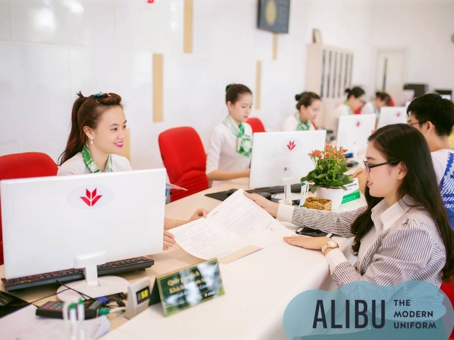 Đồng phục VPBank 2022: Tư duy thiết kế Hiện đại và hợp Mốt 2 Đồng phục VPBank