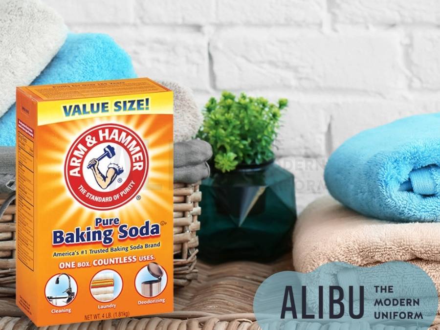 Cách tẩy vết bẩn trên áo trắng bằng baking soda Alibu